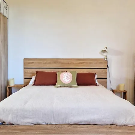 T2 Cosy Vue Montagne, Proches Adour, Thermes à 5 Min, Centre 3 Min, Appartement