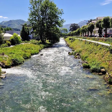 Apartman T2 Cosy Vue Montagne, Proches Adour, Thermes A 5 Min, Centre 3 Min, 1er Etage