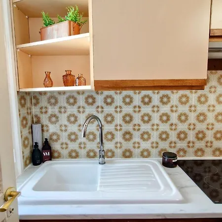 T2 Cosy Vue Montagne, Proches Adour, Thermes A 5 Min, Centre 3 Min, 1er Etage Apartman *